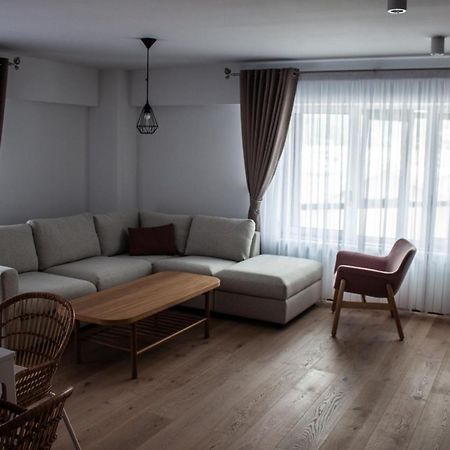 Eurocomfort Apartments Karácsonkő Kültér fotó