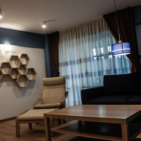 Eurocomfort Apartments Karácsonkő Kültér fotó