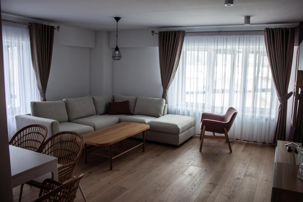 Eurocomfort Apartments Karácsonkő Kültér fotó