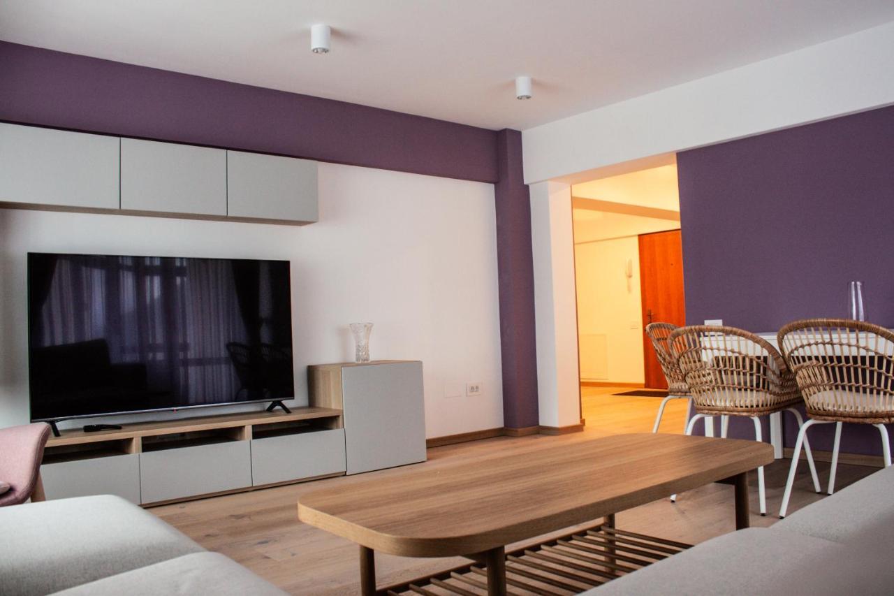 Eurocomfort Apartments Karácsonkő Kültér fotó