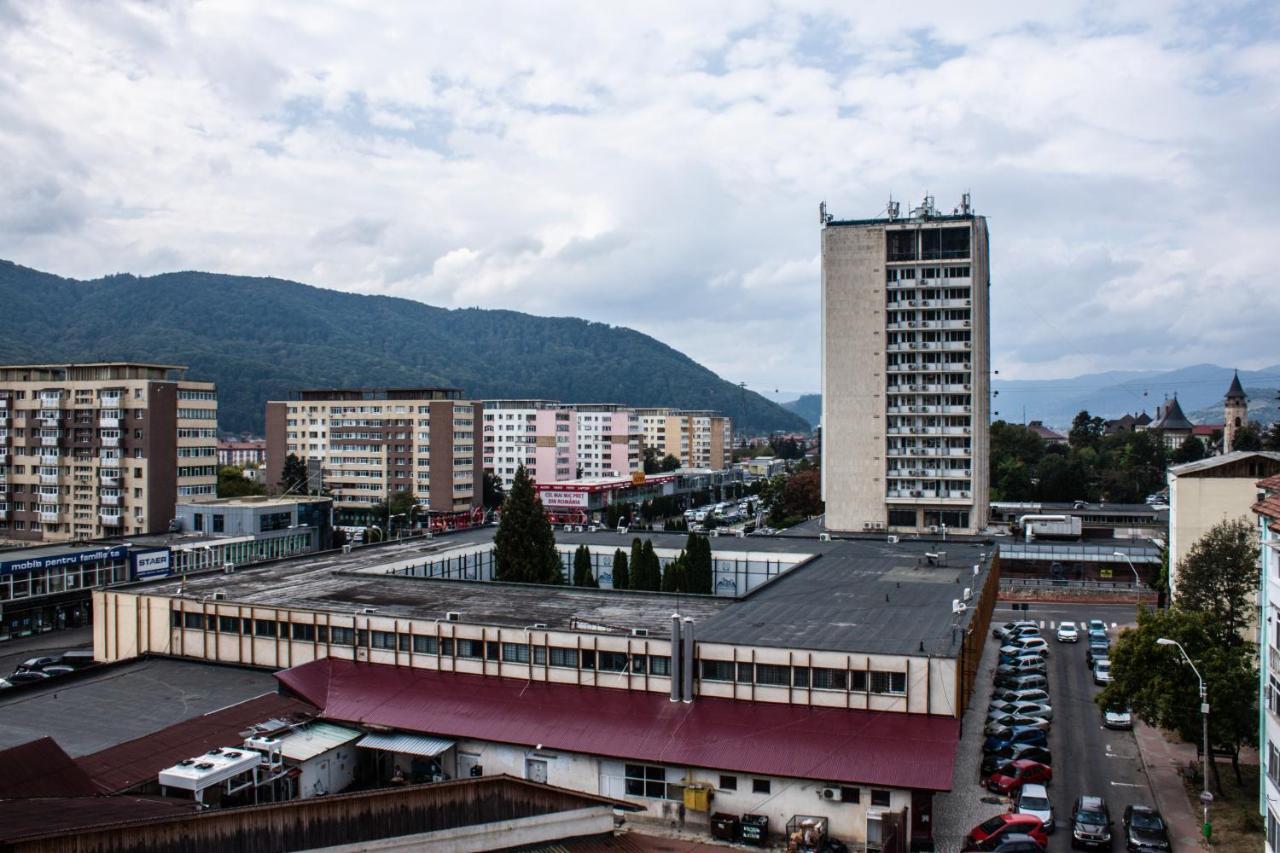 Eurocomfort Apartments Karácsonkő Kültér fotó