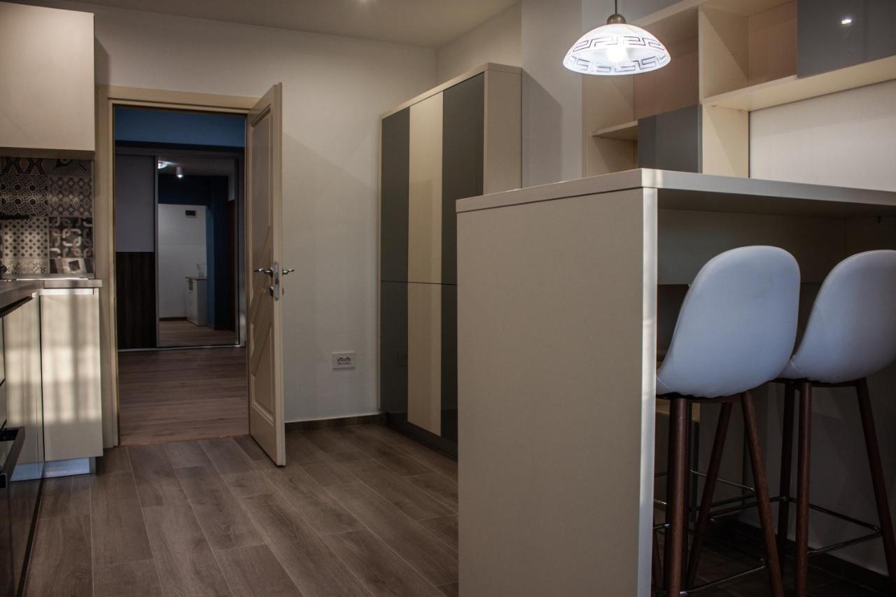 Eurocomfort Apartments Karácsonkő Kültér fotó