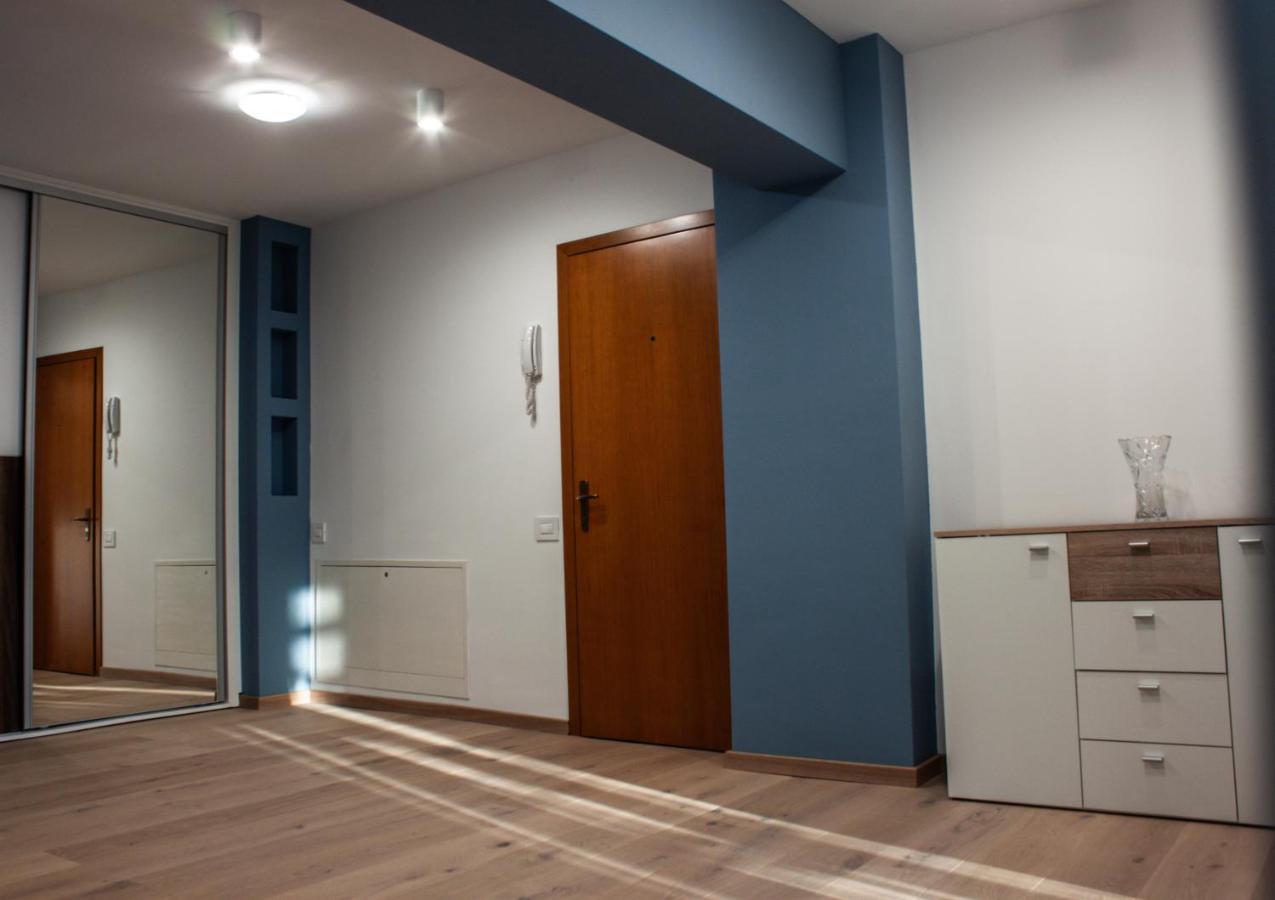 Eurocomfort Apartments Karácsonkő Kültér fotó